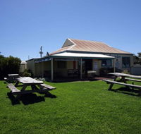 Apostles Camping Park and Cabins - Hervey Bay Accommodation
