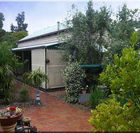 Trafalgar Cottage - Hervey Bay Accommodation
