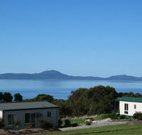 Tidal Dreaming Seaview Cottages - Hervey Bay Accommodation