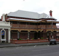 The Queenscliff Inn - Hervey Bay Accommodation