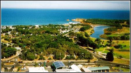 Torquay Foreshore Caravan Park - Tourism Hervey Bay 0