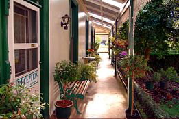 Daylesford Central Motor Inn - Tourism Hervey Bay 4
