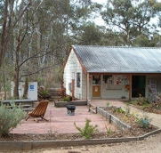 Laanecoorie Lakeside Park - Tourism Hervey Bay