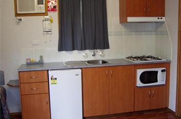 Big 4 Castlemaine Gardens Holiday Park - Hervey Bay Accommodation 2