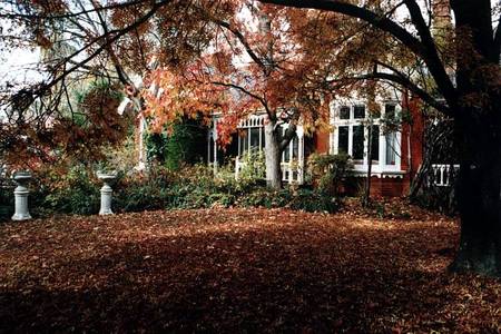 Clevedon Manor - Tourism Hervey Bay 0