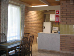 Aaden Holiday Apartments - Hervey Bay Accommodation 5