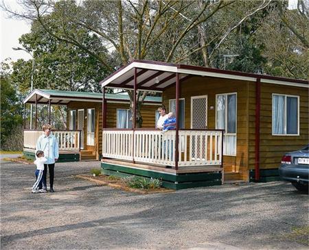 Sale Motor Village - Hervey Bay Accommodation 0