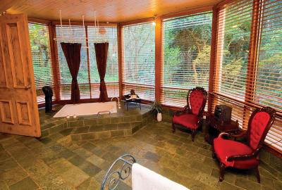 Linden Gardens Rainforest Retreat - Hervey Bay Accommodation 3