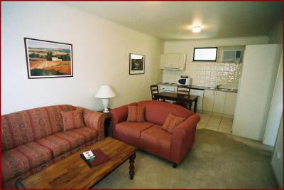 Ballarat Colonial Motor Inn - Hervey Bay Accommodation 3