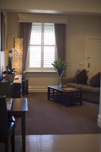 Gallery Apartments - Hervey Bay Accommodation 1