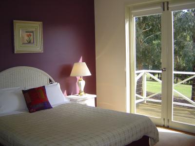 Gallery Apartments - Hervey Bay Accommodation 3