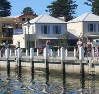 Dockside Waterfront Indulgence - Hervey Bay Accommodation