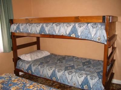 Lakes Entrance Holiday Units - Hervey Bay Accommodation 2