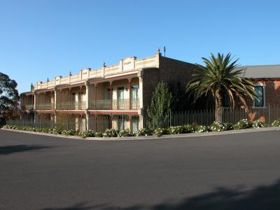 Terrace Motel Cranbourne - Hervey Bay Accommodation 2