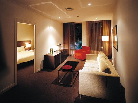 Adina Apartment Hotel Sydney, Central - Hervey Bay Accommodation 2