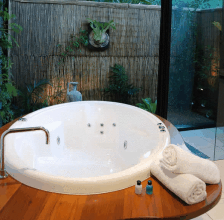 Witches Falls Cottages - Tourism Hervey Bay 3