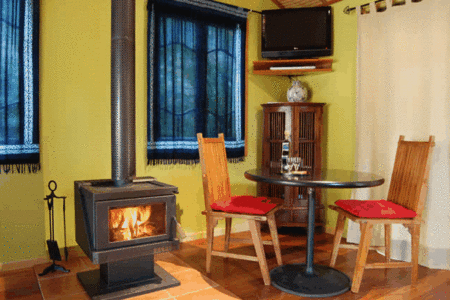 Witches Falls Cottages - Tourism Hervey Bay 4