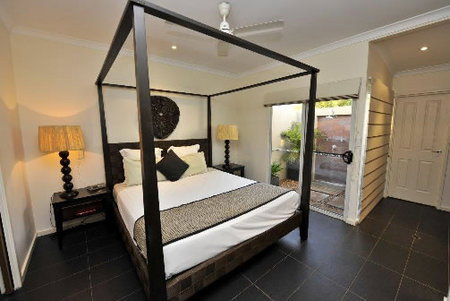 The Frangipani Cable Beach - Hervey Bay Accommodation 1