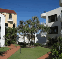 Mykonos Apartments - Hervey Bay Accommodation