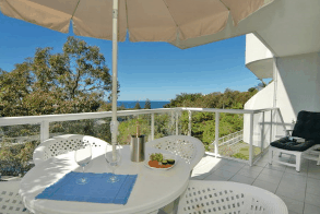 Sunshine Vista - Hervey Bay Accommodation 4