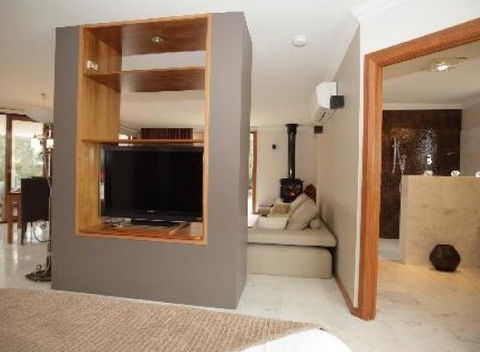 Aurora Cottages - Hervey Bay Accommodation 3