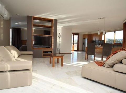 Aurora Cottages - Hervey Bay Accommodation 5