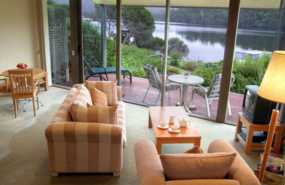 Gipsy Point Lakeside Boutique Resort - Hervey Bay Accommodation 3