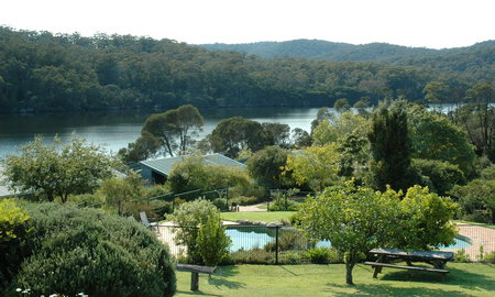 Gipsy Point Lakeside Boutique Resort - Hervey Bay Accommodation 4
