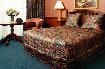 Clifton Lodge - Hervey Bay Accommodation 5
