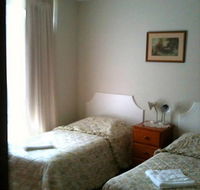 Camellia Court House and Holiday Apartments - Tourism Hervey Bay