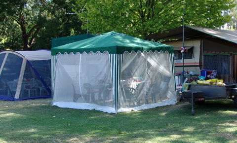 Cohuna Waterfront Holiday Park - Hervey Bay Accommodation 1