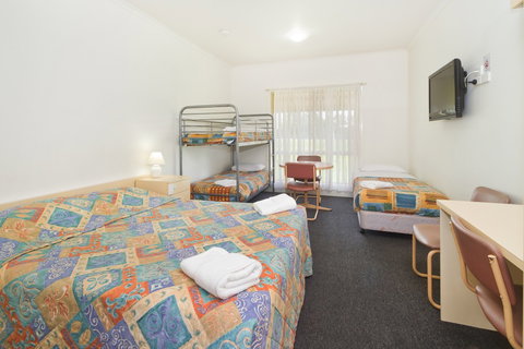 Carrum Downs Holiday Park - Hervey Bay Accommodation 1