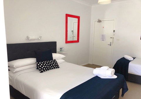 Canberra Short Term & Holiday Accommodation - Hervey Bay Accommodation 4