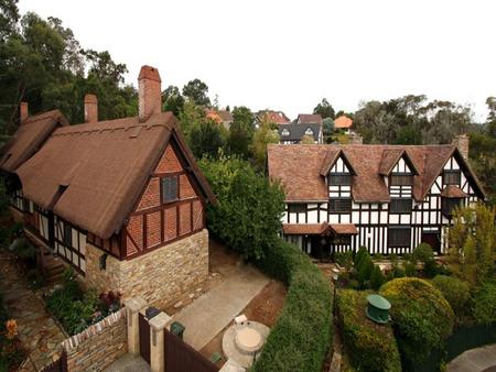 William Shakespeare's Bed & Breakfast - Hervey Bay Accommodation 1