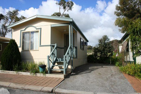 Woodcroft Park Caravan Park - Hervey Bay Accommodation 2