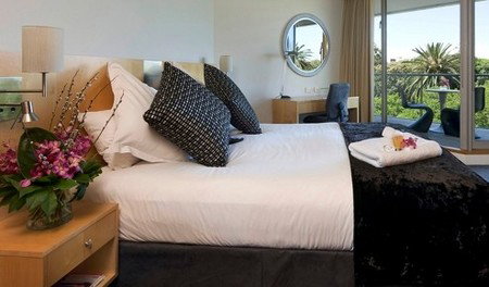 Quay Grand Suites Sydney - Hervey Bay Accommodation 1