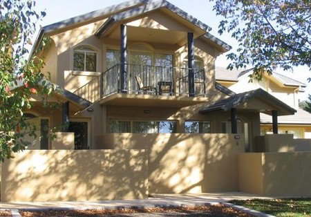Falls Mountain Retreat - Hervey Bay Accommodation 0