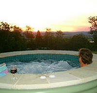 Wallaby Ridge Retreat - Hervey Bay Accommodation