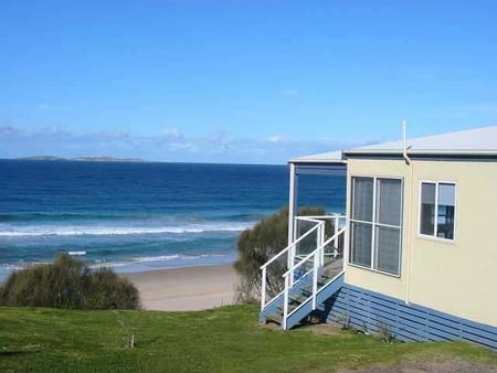 Surfbeach Holiday Park - Hervey Bay Accommodation 0
