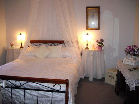 A Miner's Rest - Tourism Hervey Bay 1