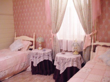 A Miner's Rest - Tourism Hervey Bay 2