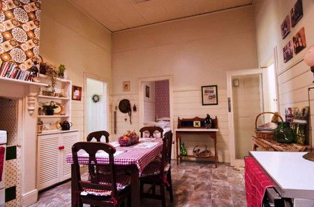 A Miner's Rest - Tourism Hervey Bay 4