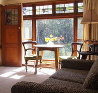 Canberra Retreat Bed  Breakfast - Hervey Bay Accommodation