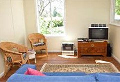 Claremont Cottage - Hervey Bay Accommodation 5
