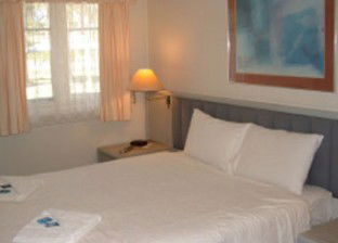 Strathavon Heritage Resort - Hervey Bay Accommodation 1