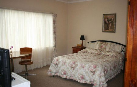 Woodridge Park Country Retreat - Hervey Bay Accommodation 0