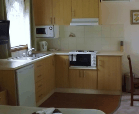 Tumut Log Cabins - Hervey Bay Accommodation