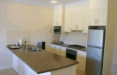 Cadman Apartments - Hervey Bay Accommodation 3