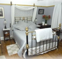 The Manor Bed and Breakfast - Hervey Bay Accommodation