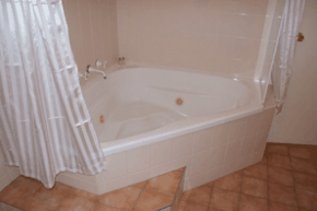 Burke  Wills Motor Inn - Hervey Bay Accommodation